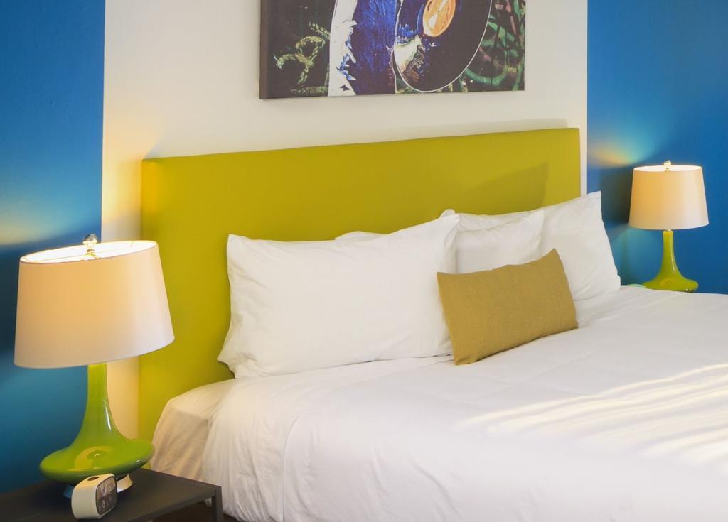 Hotel Zed كيلوانا المظهر الخارجي الصورة